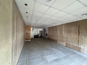 家立-(租)路面寬30米.