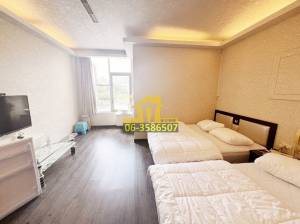 家立-(租)近花園夜市八.