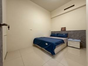 家立-安南面公園整新五房.